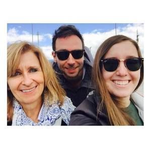 Meet your Posher, Carolina